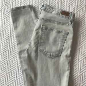 Joie light wash skinny jeans 27 🇺🇸  Made in USA